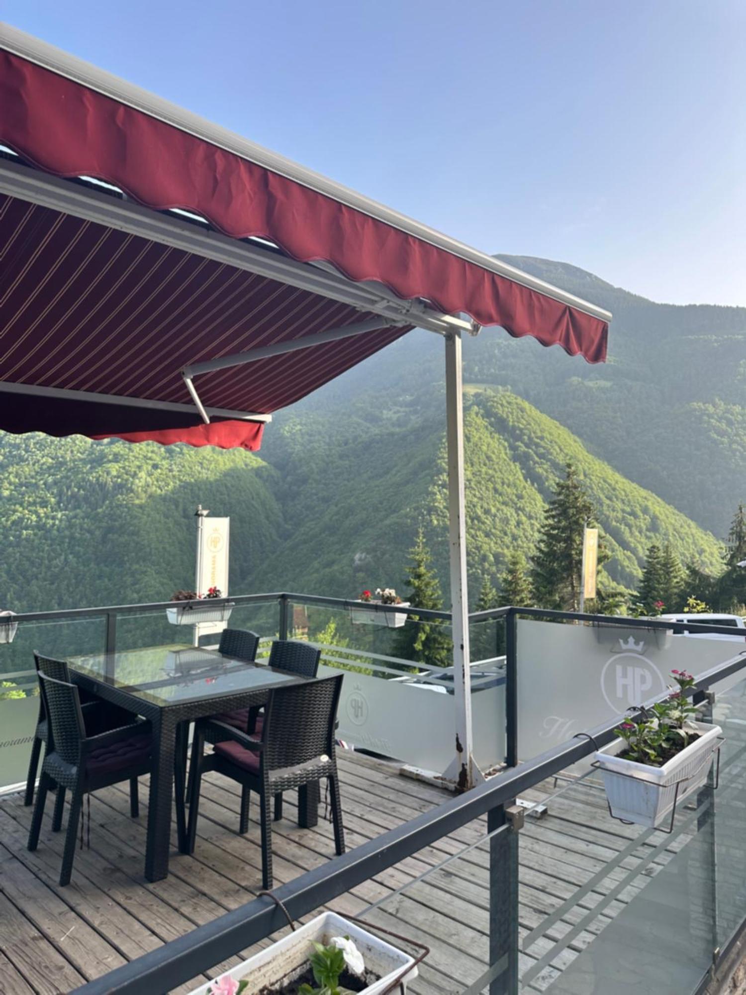 Hotel Panorama Rugove Peje Ngoại thất bức ảnh