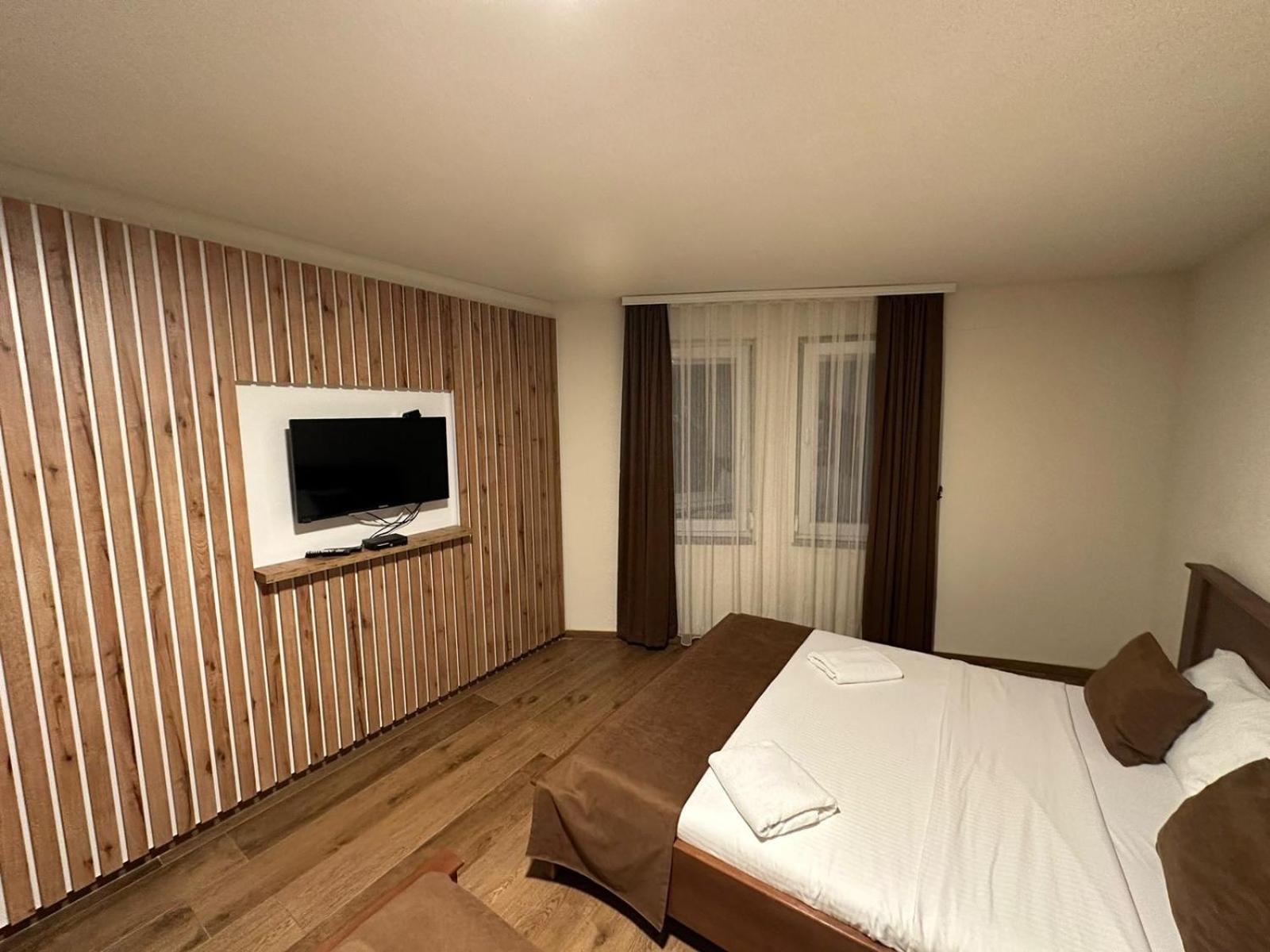 Hotel Panorama Rugove Peje Ngoại thất bức ảnh