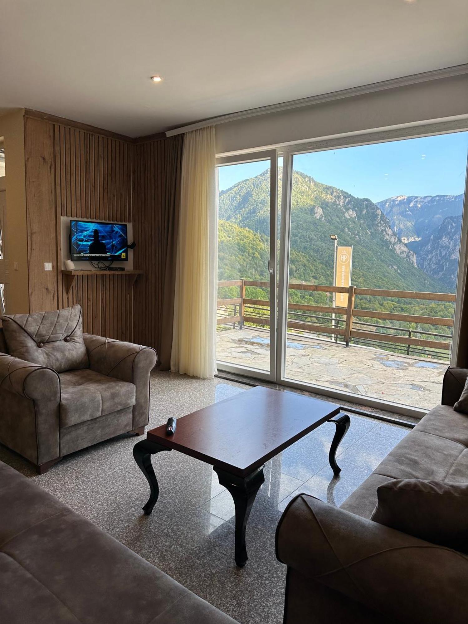 Hotel Panorama Rugove Peje Ngoại thất bức ảnh